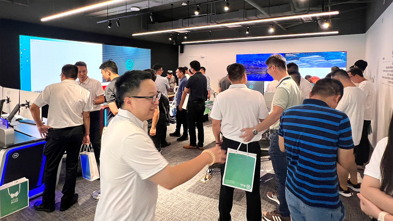 1730096192203110.jpg 444.jpg